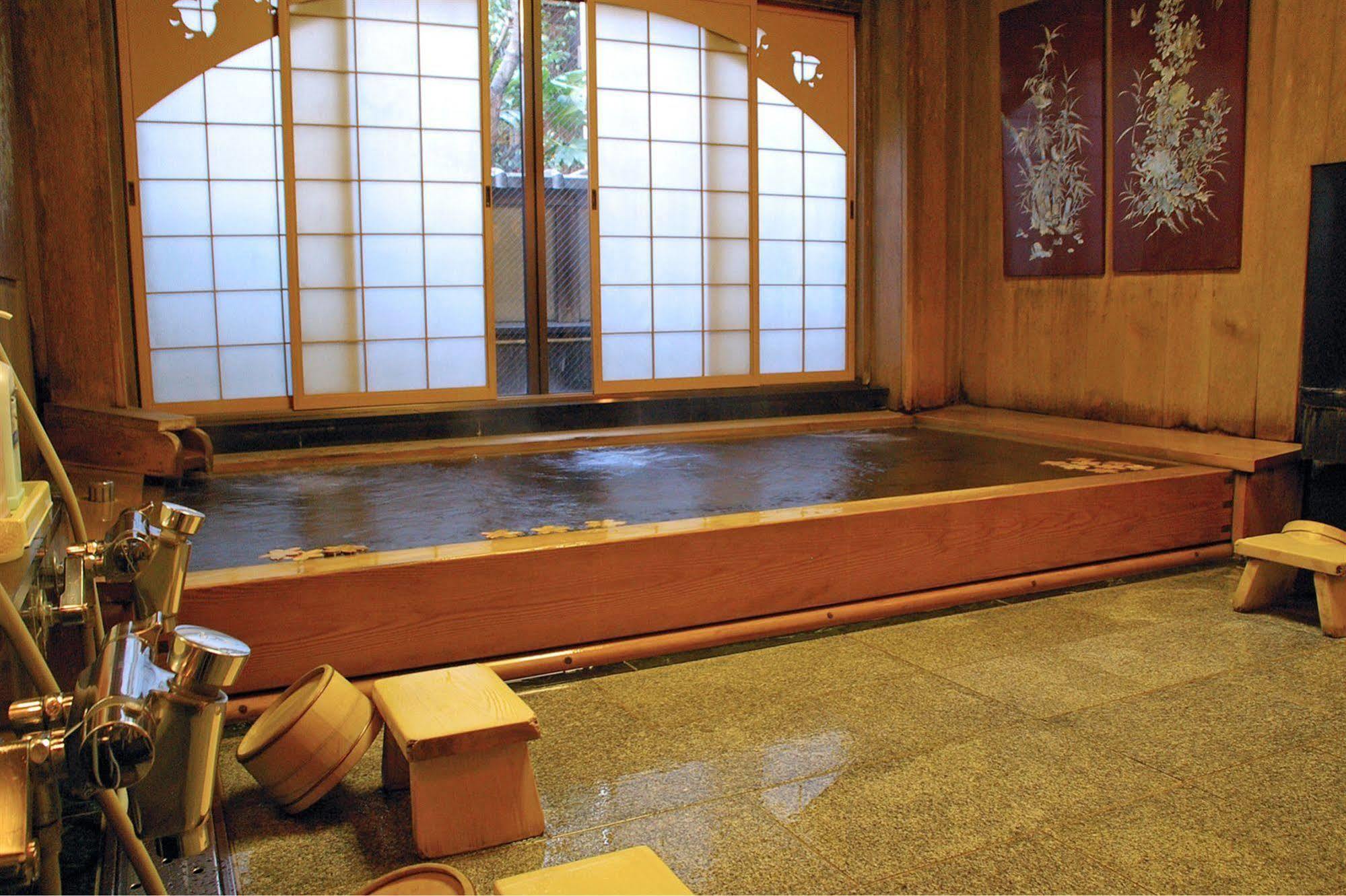 Seikoro Ryokan - Established In 1831 Kioto Zewnętrze zdjęcie